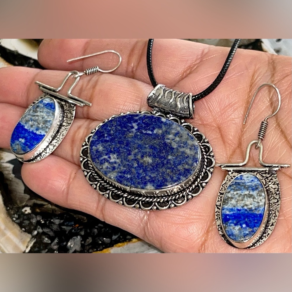 Lapis Lazuli Pendant & Earrings Set